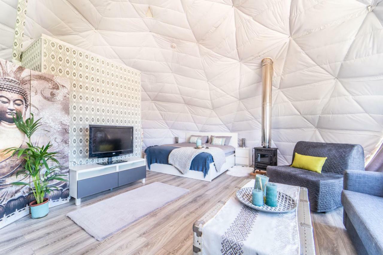 Luxury Dome Retreat Apartment Dudar ภายนอก รูปภาพ