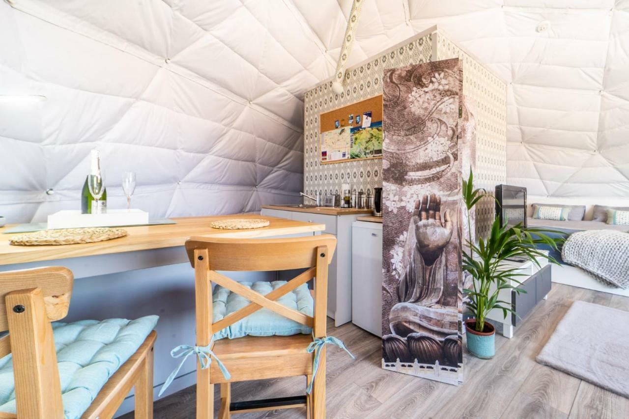 Luxury Dome Retreat Apartment Dudar ภายนอก รูปภาพ